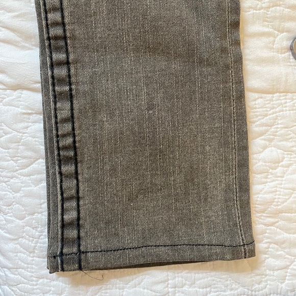 True Religion Brand Jeans, Sz 27, faded grey with black stitching - Picture 6 of 7